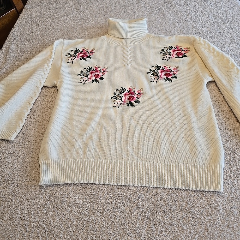 Chinawear by Morsly Pullover Sweater Womens L Cream Stitch Floral Turtleneck